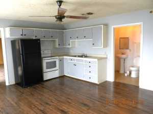 2311 W Harris Ave (4)