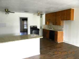 2311 W Harris Ave (8)